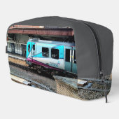 ライトブルーの列車 ドップキット (右コーナー)