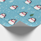 ライトブルーの可愛いペンギンと雪片 ラッピングペーパー (角)