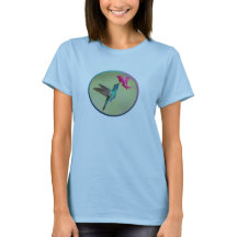ライトブルーの女性用Tシャツ