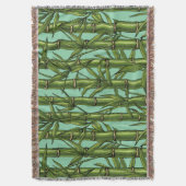 ライトブルーの竹林 スローブランケット (正面縦)