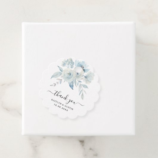 ライトブルーの花結婚式の引き出物ラベル フェイバータグ (インサイチュ)