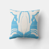 ライトブルークラシカルオン白地中海のモチーフ クッション (裏面)