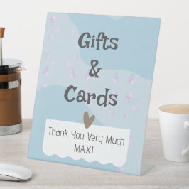 ライトブルーモダンベビーシャワーのギフトとカード 台座サイン