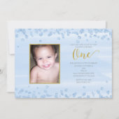 ライトブルー金ゴールドワンバースデーフォト招待状 招待状 (正面)