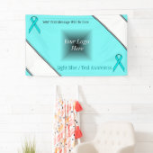 ライトブルー/ティール（緑がかった色）標準リボンby Kenneth Yoncich 横断幕 (インサイチュ)