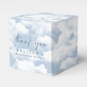 ライトブルー「雲の上」独身最後の週末パーティー フェイバーボックス (正面サイド)