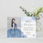 ライトベイビーブルーシルバー キンセアニエラ フォト バースデー サンキューカード (スタンド正面)