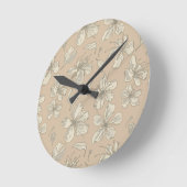 ライトベージュの花を投げる – シームレスパターン ラウンド壁時計 (傾斜)