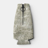 ライトマッドストーンのテクスチャボトルクール ボトルクーラー (裏面)