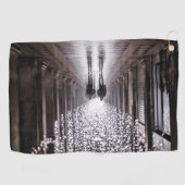 ライト、シャドウ、シンメトリ – セピア ゴルフタオル (横)