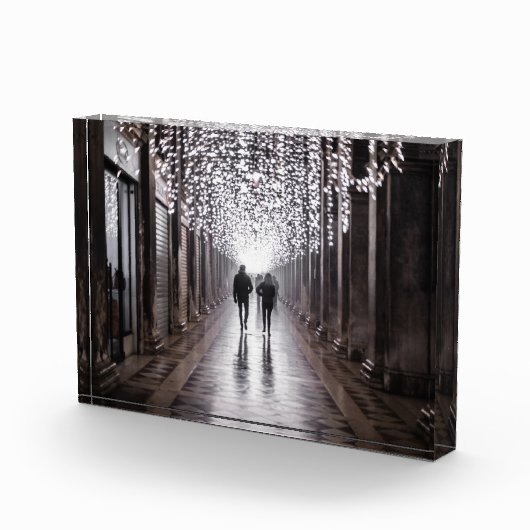 ライト、シャドウ、シンメトリ – セピア フォトブロック (右)