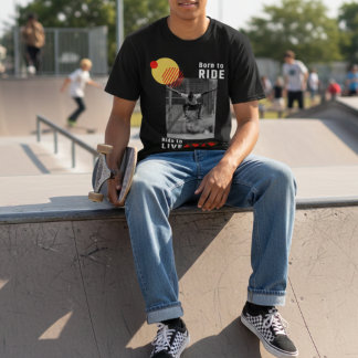 ライドに生まれて - スケートボード アーバンストリートウェア グラフィック Tシャツ