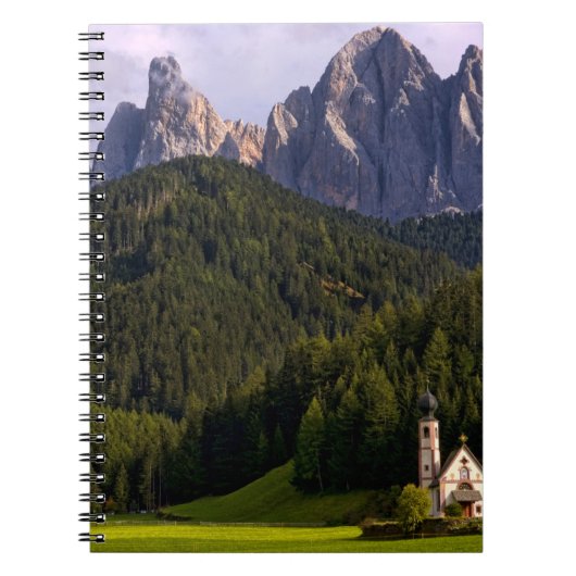 ライヌイ2という美しい孤立した教会 ノートブック (正面)