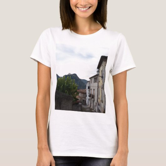 ライノ・ボルゴ Tシャツ (正面)