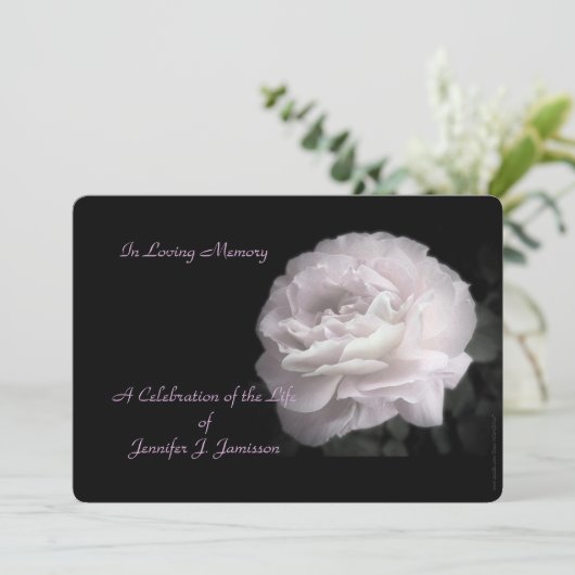 ライフお祝い招待状淡い色のピンクローズ 招待状 (スタンド正面)