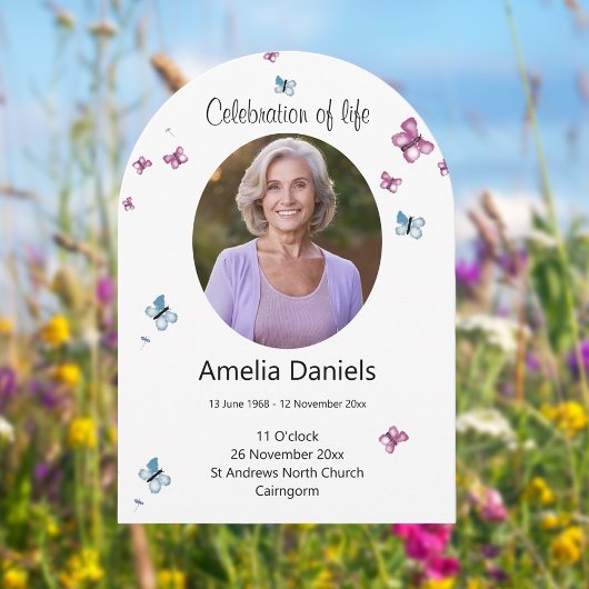 ライフかわいらしカードの蝶お祝い 招待状