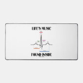 ライフの音楽が内部で見つかる（ECG/EKGハートビート） デスクマット (正面)