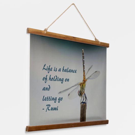 ライフはバランス引用文トンフライ写真 吊り下げ型タペストリー (傾斜あり)
