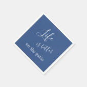 ライフはパティオ引用文ブルー紙 スタンダードカクテルナプキン (角)