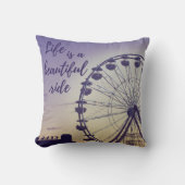 ライフは美しい乗り観覧車のカーニバル クッション (正面)