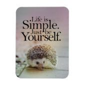 ライフシンプルは可愛いヘッジホッグ感動的引用文 マグネット (縦)