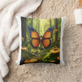 ライフライクバタフライイラストレーション枕 クッション (ブランケット)
