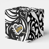 ライフ引用文ブラックフェイスボックスバイアディラアコー フェイバーボックス (裏面サイド)