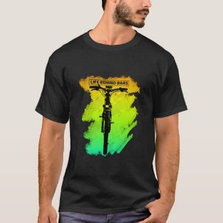 ライフ背後バーギフトアイディアのための山BmxバイクL Tシャツ