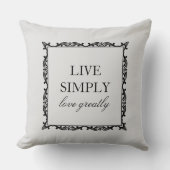 ライブエレガントイリー引用文シルバーグレイ クッション (正面)