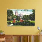 ライマンホールを示すシラキュースUキャンパスビュー キャンバスプリント (インサイチュ (リビング))