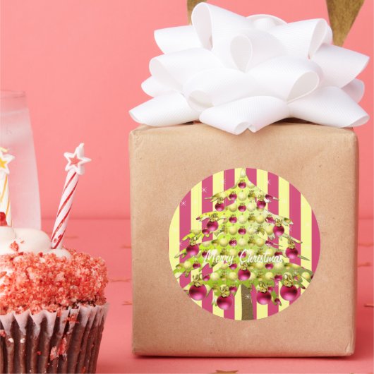 ライムクリスマスツリーと梅オーナメント ラウンドシール (パーティー)