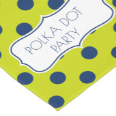 ライムグリーンおよびパーソナライズな濃紺 ショートテーブルランナー (コーナー)