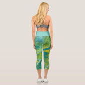 ライムグリーンとイエローフローの波状パター絵を描ン カプリレギンス (裏面)