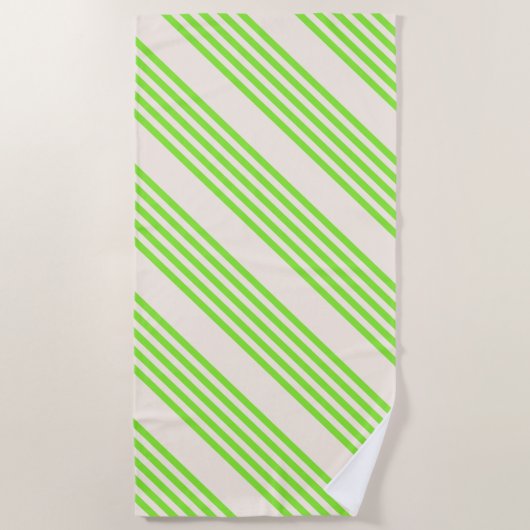 ライムグリーンとベージュ5つのストライプパターン ビーチタオル (正面)