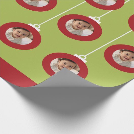 ライムグリーンとレッドクリスマスオーナメントフォトフレーム ラッピングペーパー (角)