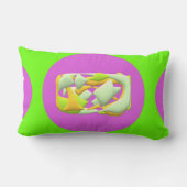 ライムグリーンと明るい紫色のパターンライトスイ ランバークッション (裏面)