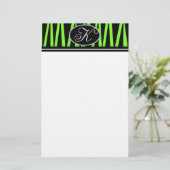 ライムグリーンのシマウマのストライプのモノグラムのな文房具 便箋 (スタンド正面)