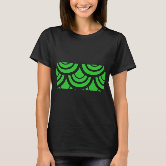 ライムグリーンの魚の鱗模様 Tシャツ (正面)