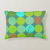 ライムグリーンティール(緑がかった色)ターコイズ&ラストサークルモノグラム アクセントクッション (正面)