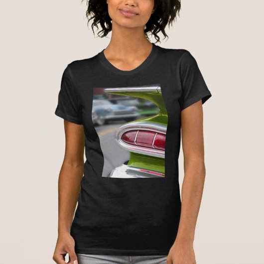ライムグリーンフィン Tシャツ (正面)