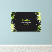 ライムグリーン渦巻きバルミツワーメモリサインインボード キャンバスプリント (インサイチュ (ウッドフロア))