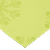 ライムスノーフレークスオンライムクリスマステーブルクロス テーブルクロス (アングル)