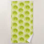 ライムスライス（淡い黄色） ビーチタオル (正面)