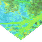 ライムトリップ（幻覚体験）のようなグリーンとブルーガーデンランドスケープ テーブルクロス (アングル)