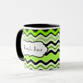 ライム、黒、白の波状の波状のマグストライプ(カスタマイズ) マグカップ (正面左)