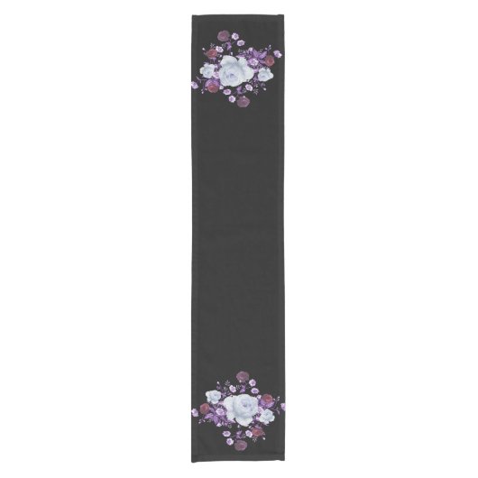 ライラの花、黒い背景 ショートテーブルランナー (正面)