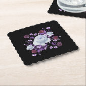 ライラの花、黒い背景 ペーパーコースター (アングル)