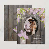 ライラックとカラフルなライトが飾られた納屋の木の結婚式 セーブザデート (正面/裏面)