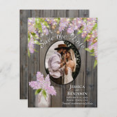 ライラックとカラフルな光が飾られた納屋の木の結婚式 セーブザデート (正面/裏面)