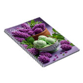 ライラックの花と緑のアイスクリームのフード写真 ノートブック (右側)